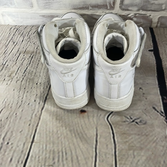 Nike Air Force 1 high tops size 7 - Picture 3 of 6